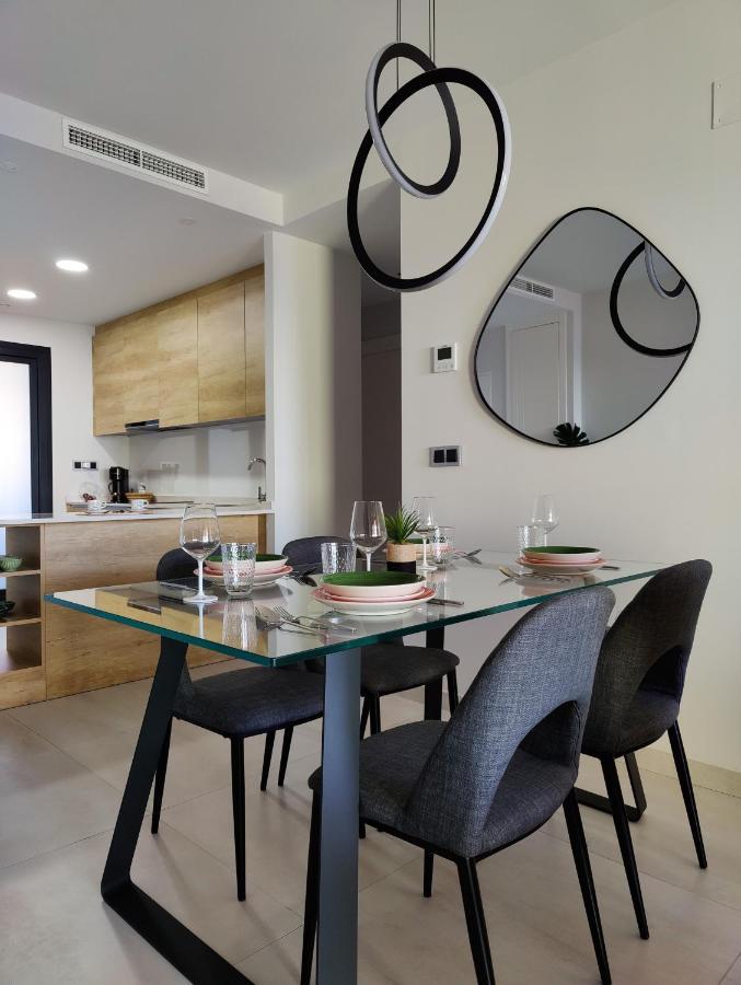 Sunset Waves Superb Apartments Benidorm Luaran gambar