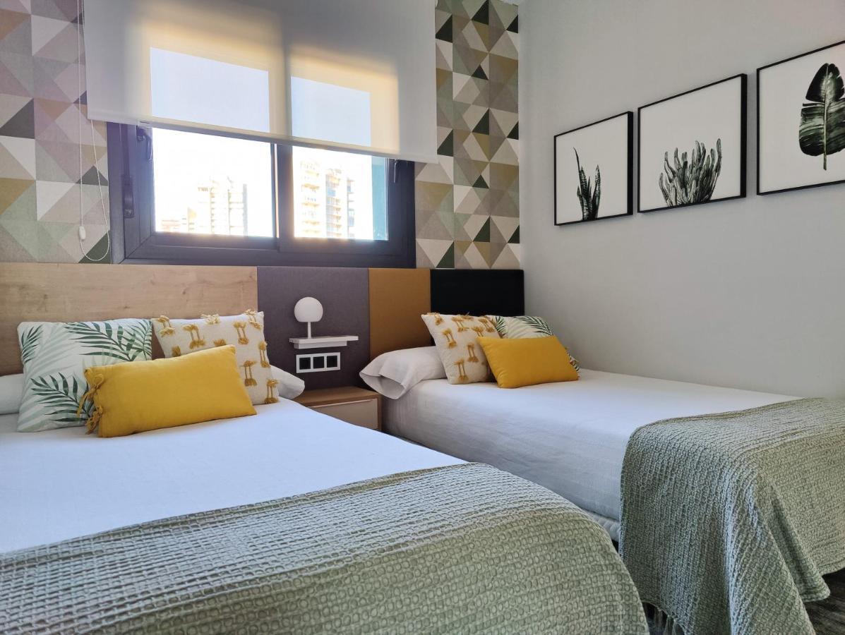 Sunset Waves Superb Apartments Benidorm Luaran gambar